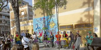 Acto conjunto con otros colectivos, en el marco de Vallecas Calle del Libro, para celebrar el Día del Libro el 23 de abril.