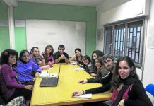 Integrar la diversidad funcional a través de la música Participantes en la asamblea de la asociación.