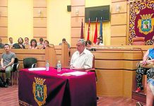 El nuevo concejal se reúne con las asociaciones de Puente y Villa Nuevo concejal