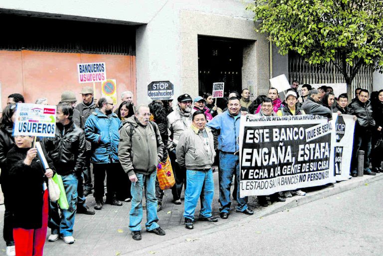 Un "stopdesahucios" en Vallecas.