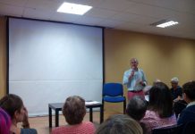 Más de 60 personas asistieron al acto en Vallecas Todo Cultura.