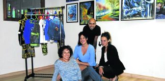 De izquierda a derecha, María Zapata (Fam y Lias), Patricia González (Cananda), Luis Madrid (Angaraveca) e Inés Ruiz (Cananda).