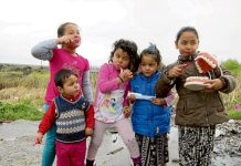 Gabinete dental solidario en la Cañada Real.