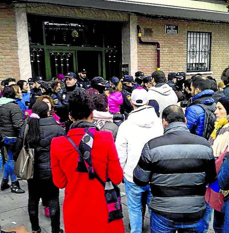 El lanzamiento tuvo lugar el 14 de enero.El lanzamiento tuvo lugar el 14 de enero.