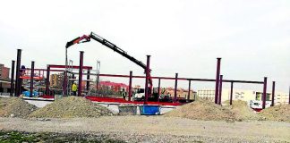 Los trabajos en el futuro instituto del PAU de Vallecas avanzan a buen ritmo.