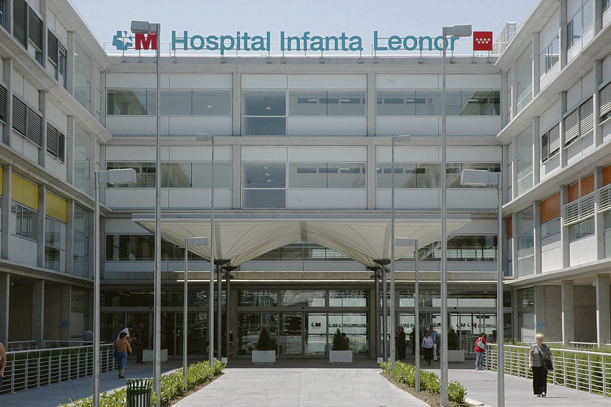 e Entrada al Hospital Infanta leonor.