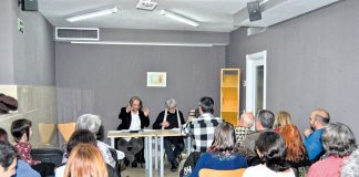 En el acto de presentación se leyeron todos los relatos finalistas y ganadores de las ediciones anteriores.