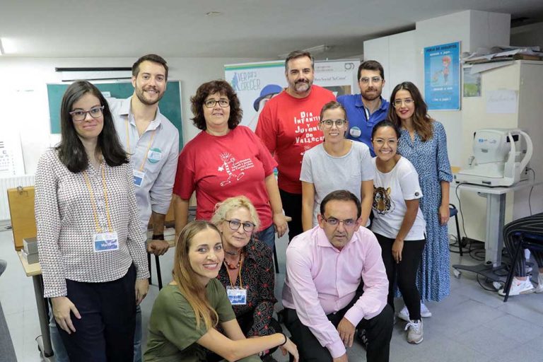 ‘Ver para Crecer’ acerca la pizarra a los niños en Vallecas