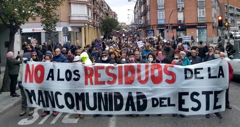 La ‘guerra de las basuras’ se da una tregua