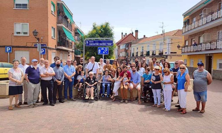 Una plaza recuerda ya a Constantino Martínez, ‘Tinín’