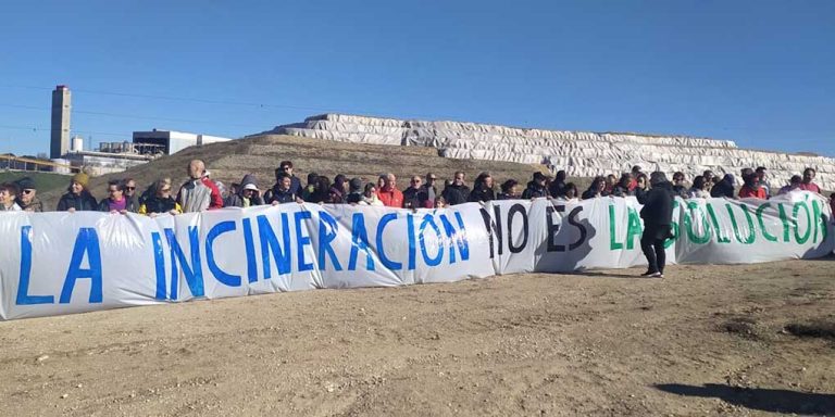 Nueva marcha por el cierre de la incineradora de Valdemingómez