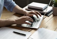 Aprender competencias digitales de forma gratuita es posible en Villa de Vallecas