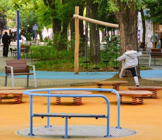 Concluye la remodelación del paseo de Federico García Lorca