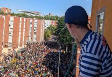 Miles de personas participaron en la 44ª Batalla Naval de Vallekas
